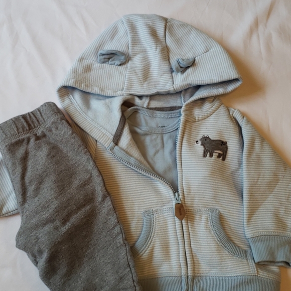 Carter's Other - 3/$25 Bear Hoodie 3pc set